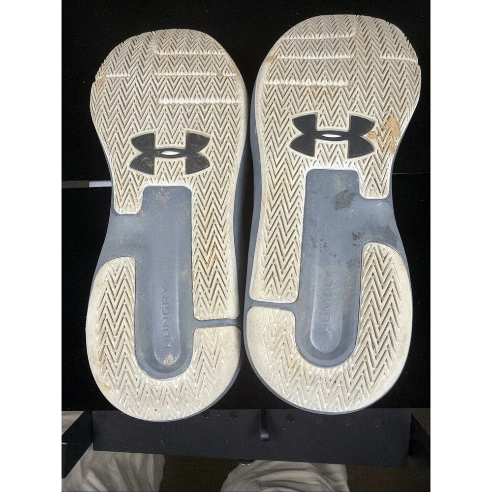Under Armour Lockdown 6 Youth Basketball Shoes 5.5Y